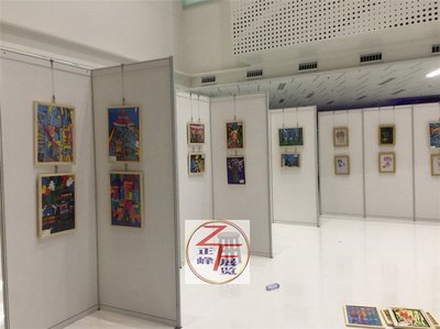 深圳展板解决方案 八棱柱展板出租、搭建与图文设计一站式服务
